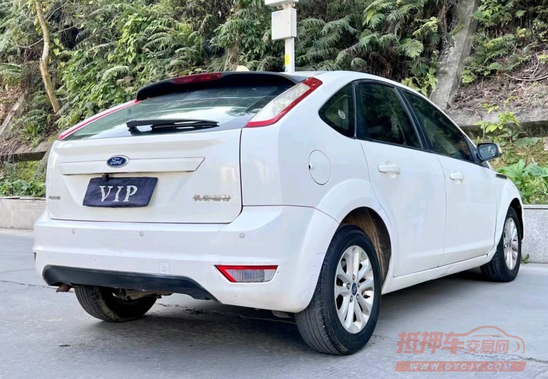 广州14年福特福克斯7