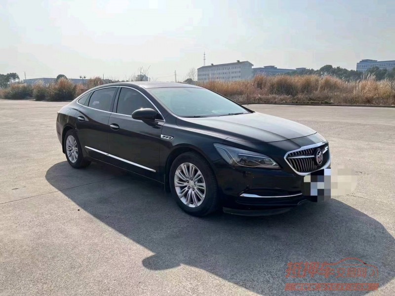 宜昌18年别克君越3