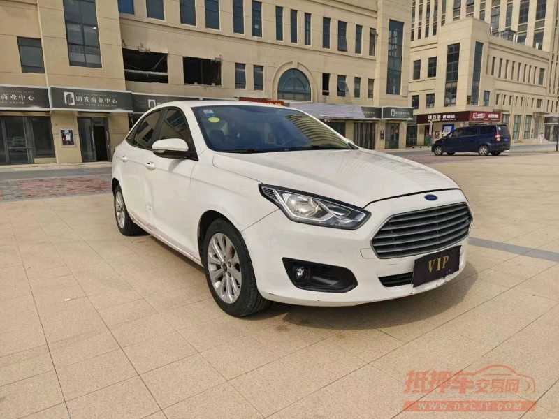 徐州17年福特福睿斯4