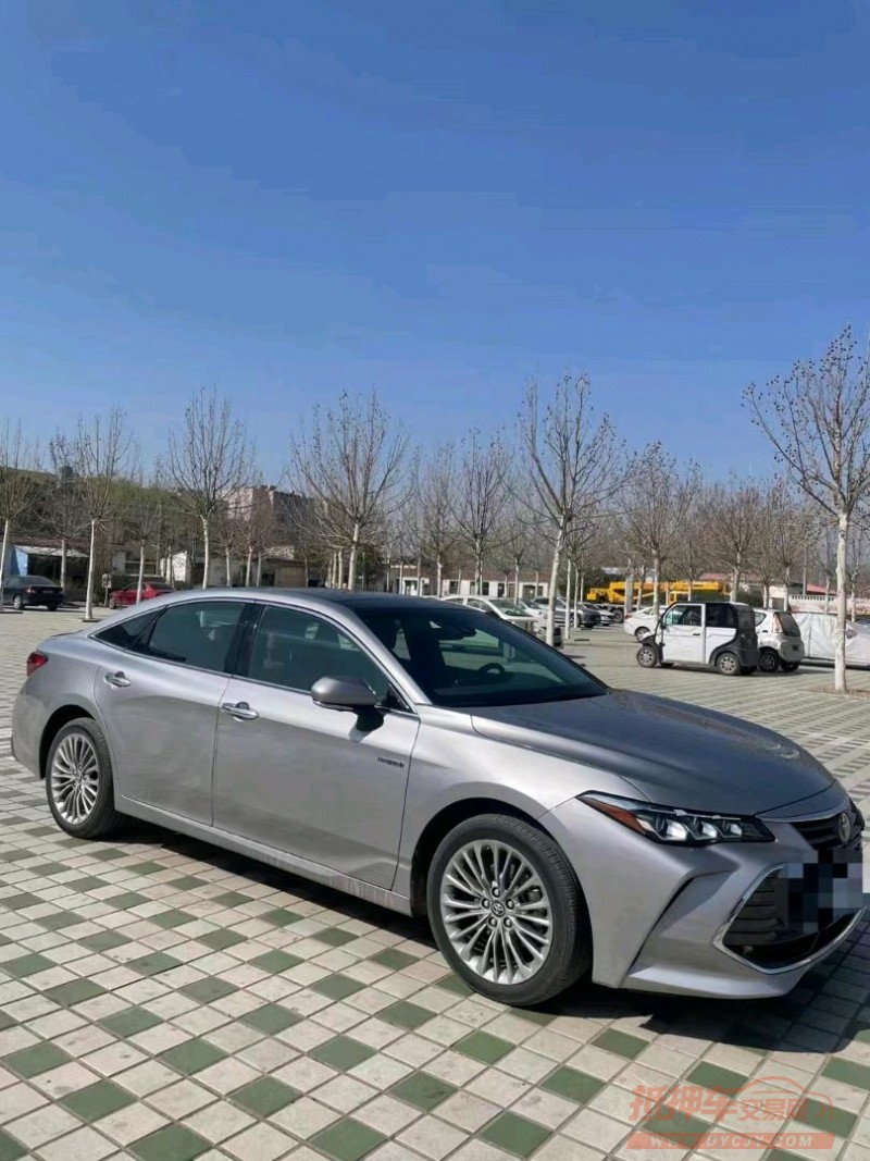 北京21年丰田亚洲龙8