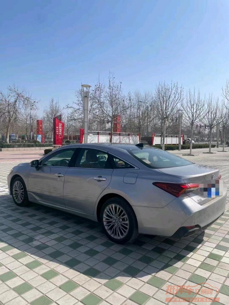 北京21年丰田亚洲龙2