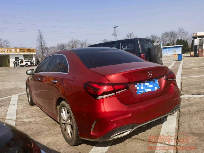 苏州19年奔驰A7