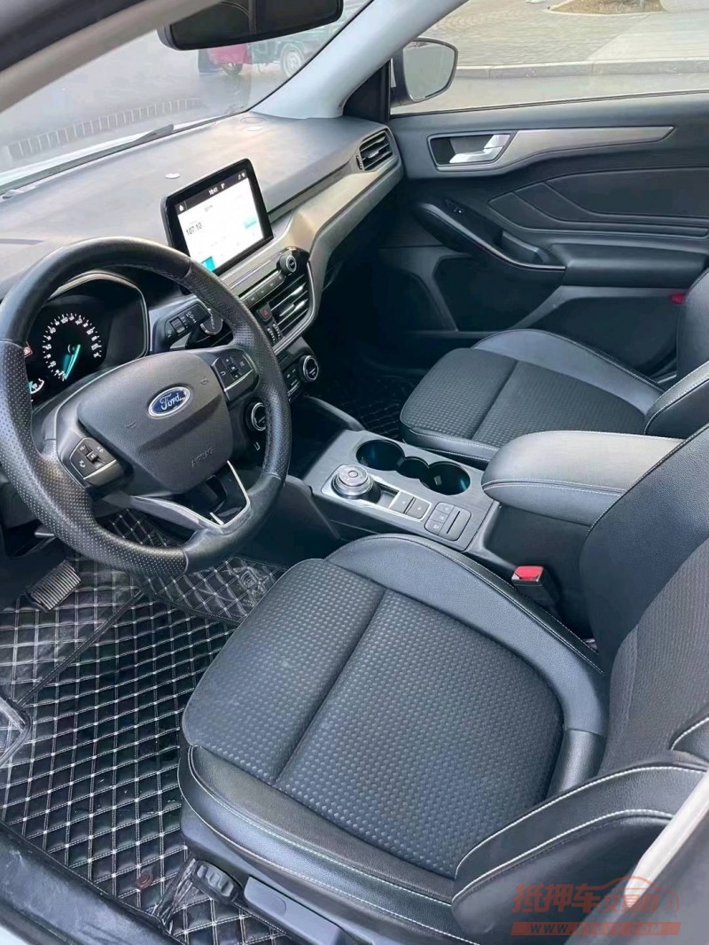 徐州19年福特福克斯5