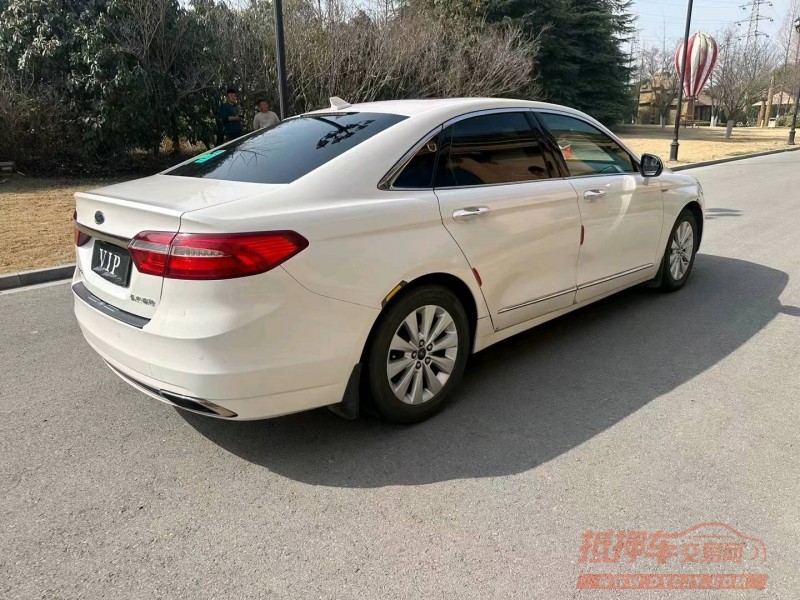 徐州17年福特金牛座4