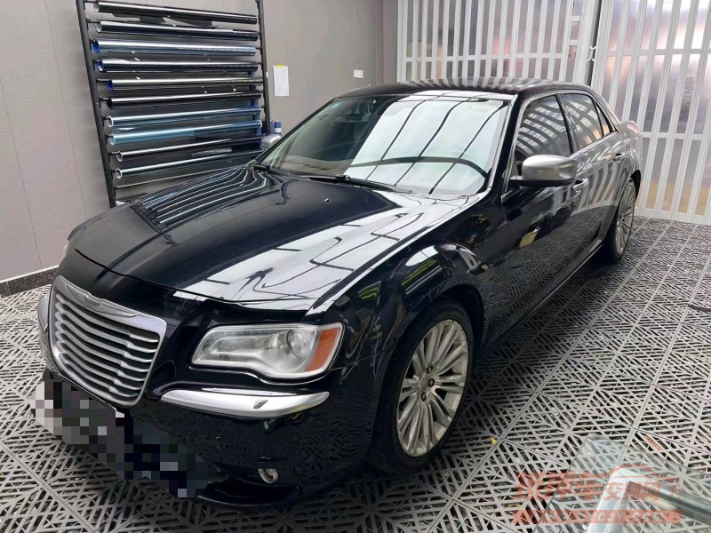枣庄14年克莱斯勒300C3