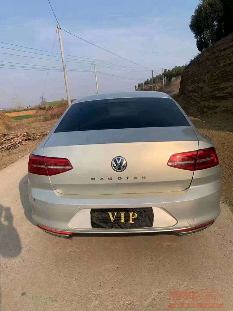 淮南18年大众迈腾4