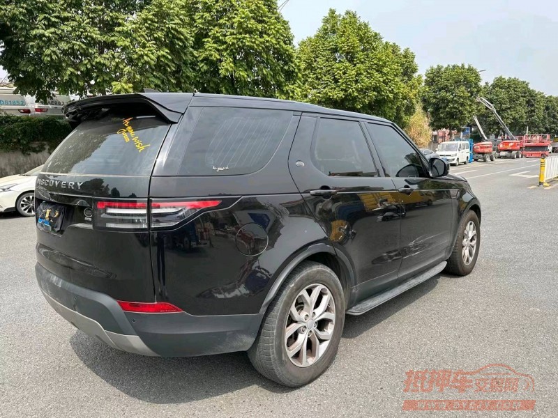 广州17年路虎发现8