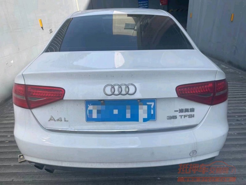 嘉兴13年奥迪A4L2