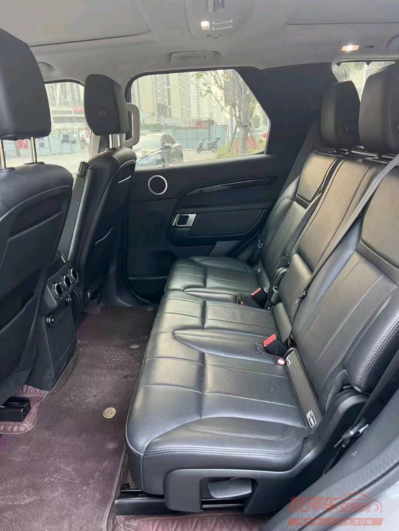 重庆20年路虎发现4