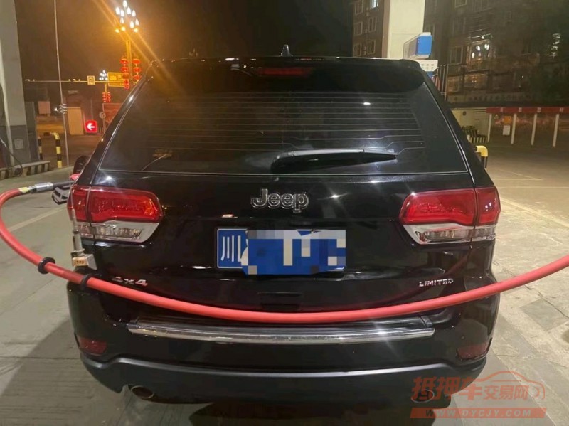 重庆19年Jeep大切诺基3