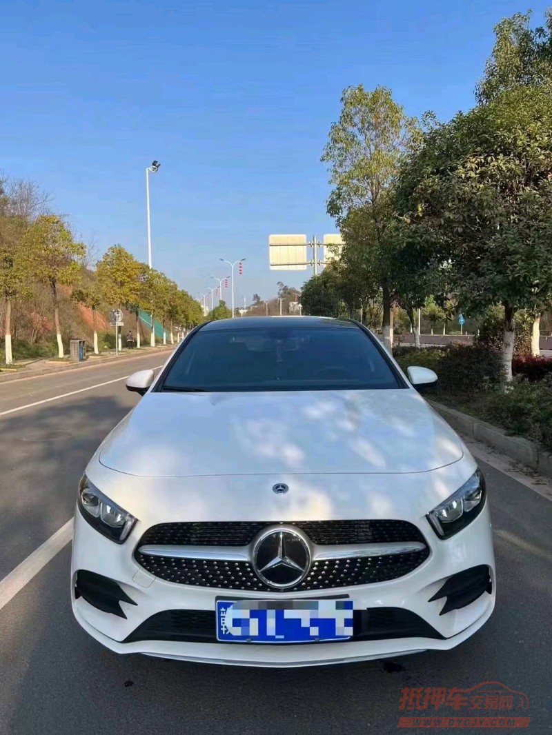 宜春22年奔驰A1