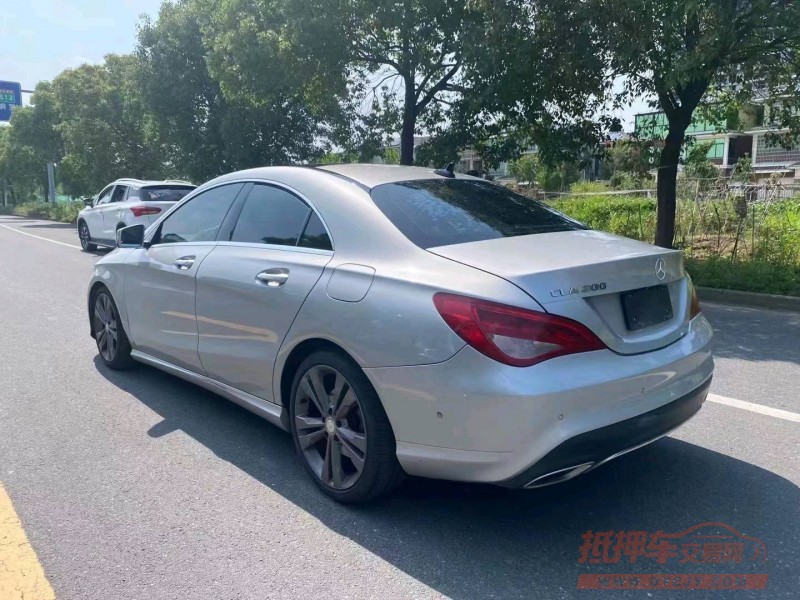 嘉兴16年奔驰CLA8