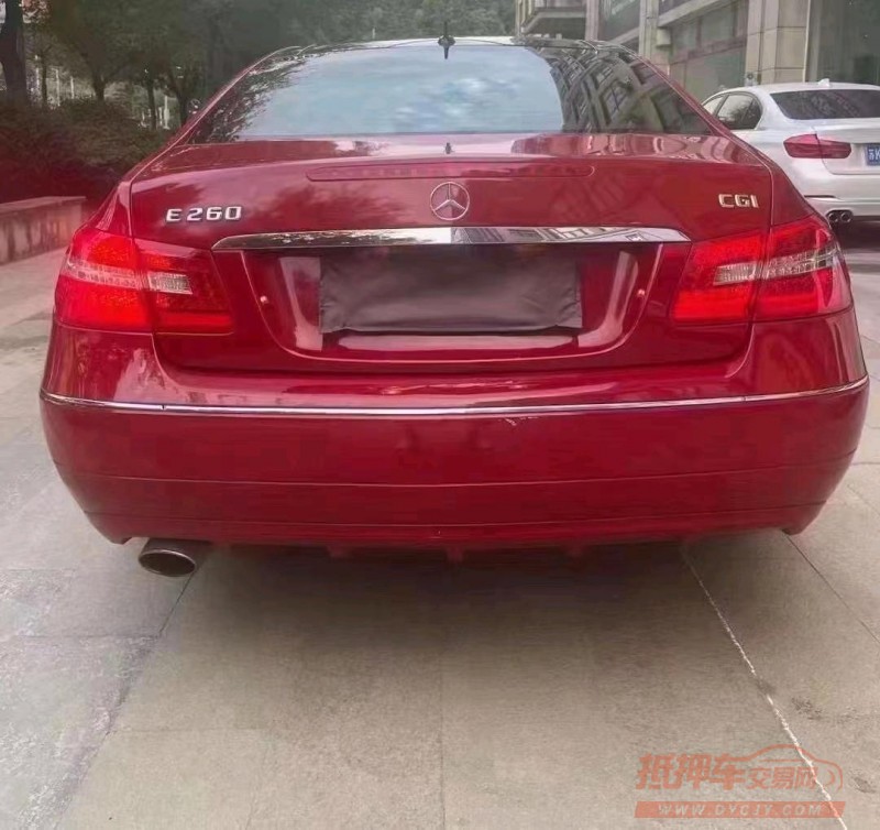 嘉兴11年奔驰E2