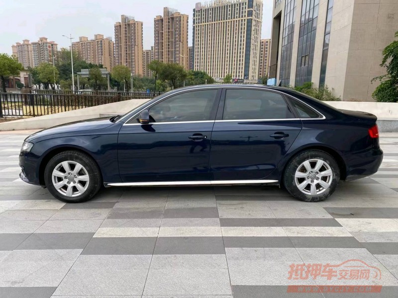 东莞12年奥迪A4L3