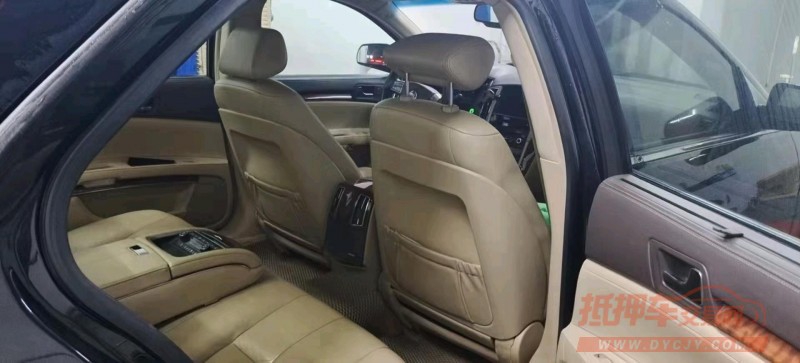 济宁11年凯迪拉克赛威6