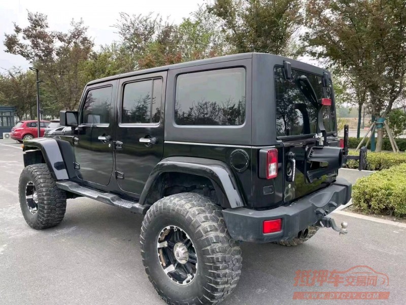 济宁13年Jeep牧马人3