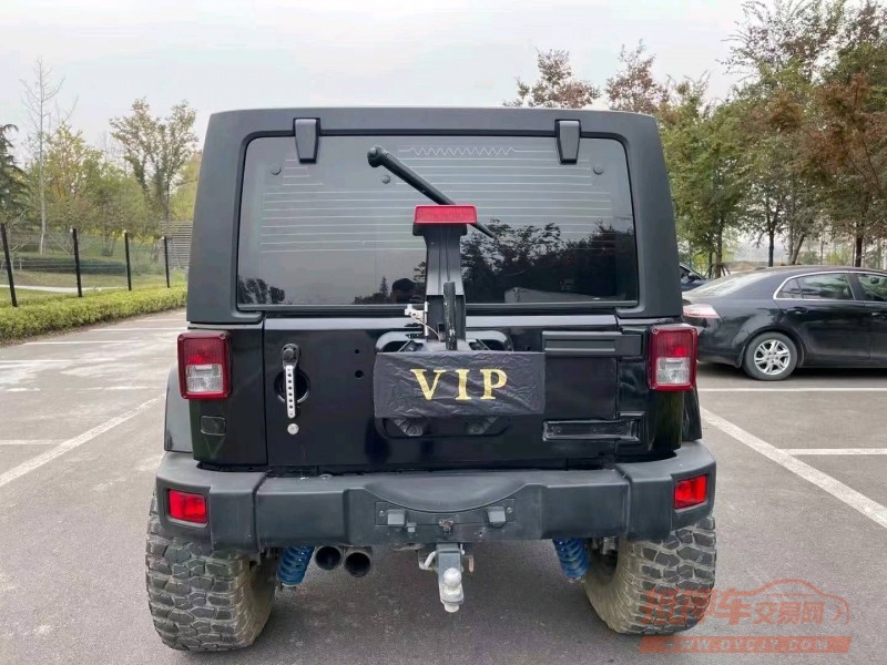 济宁13年Jeep牧马人1