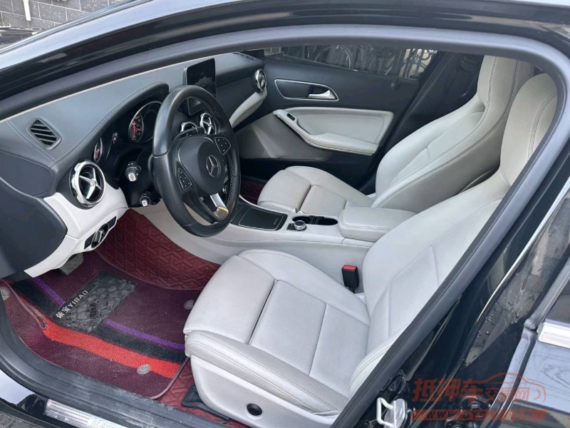 石家庄17年奔驰GLA6