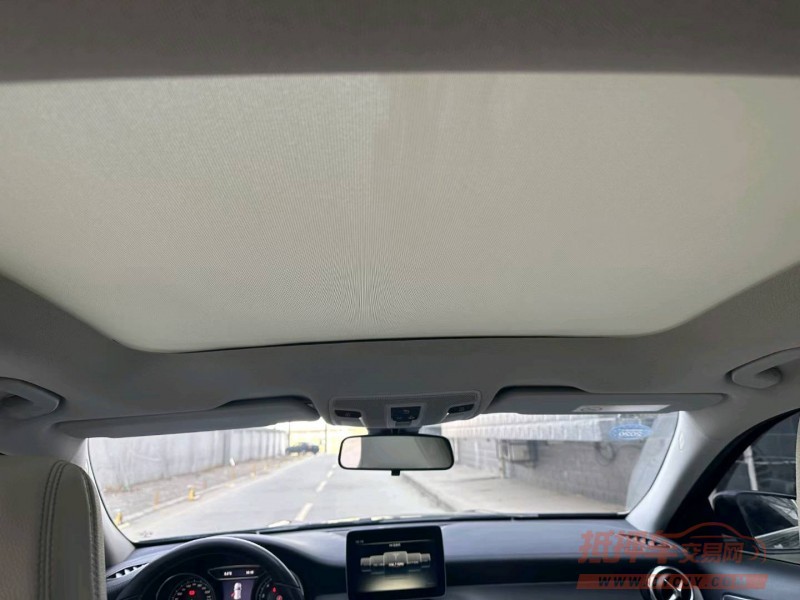 石家庄17年奔驰GLA7