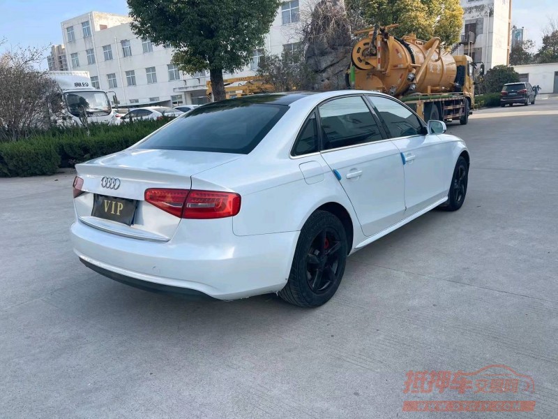 徐州13年奥迪A4L6