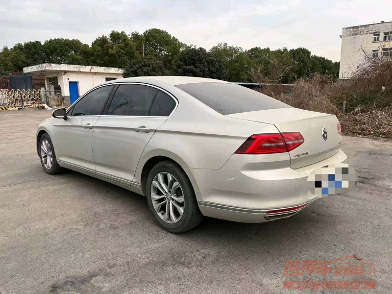 宜昌16年大众迈腾5