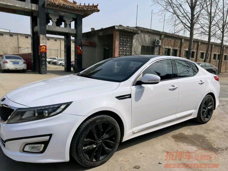 保定15年起亚K52