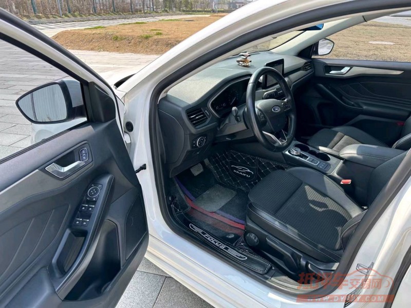 盐城19年福特福克斯4