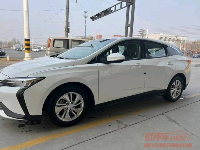 保定21年别克微蓝2