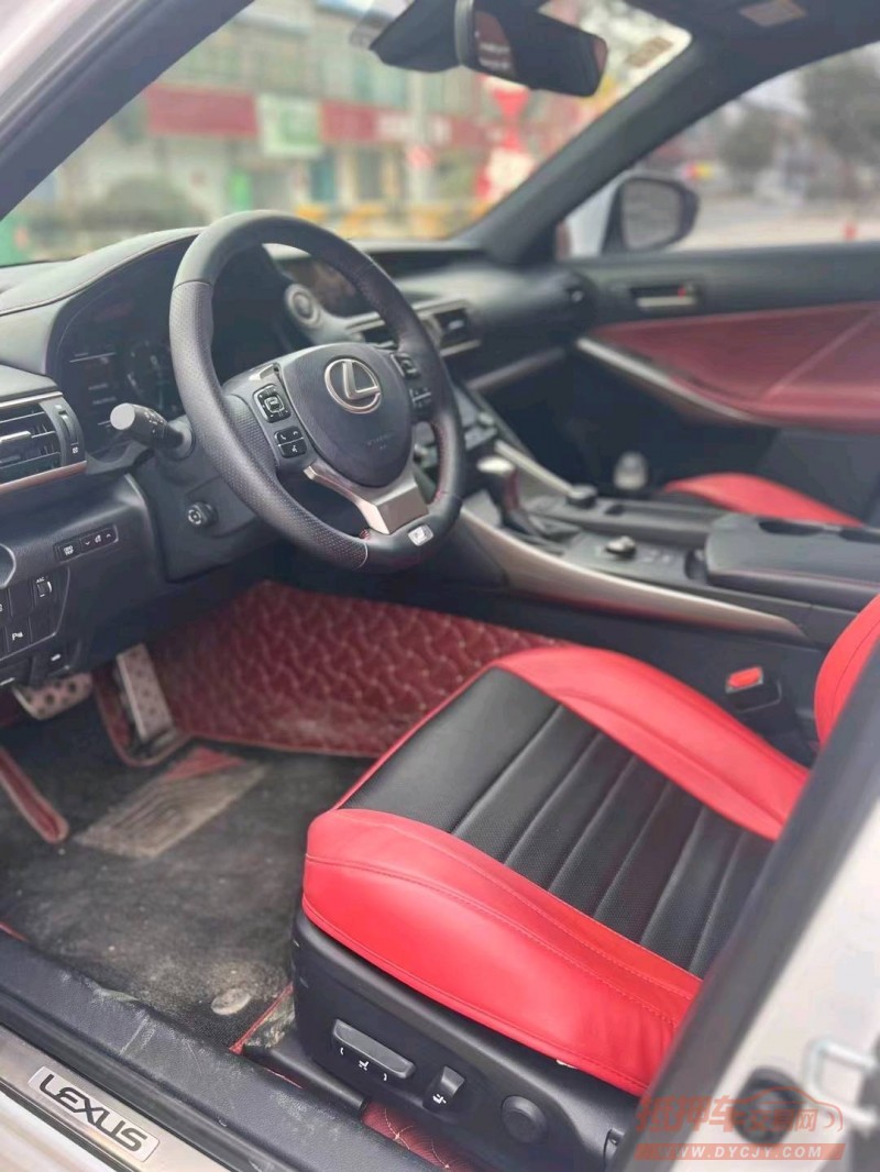 淮南18年雷克萨斯IS7