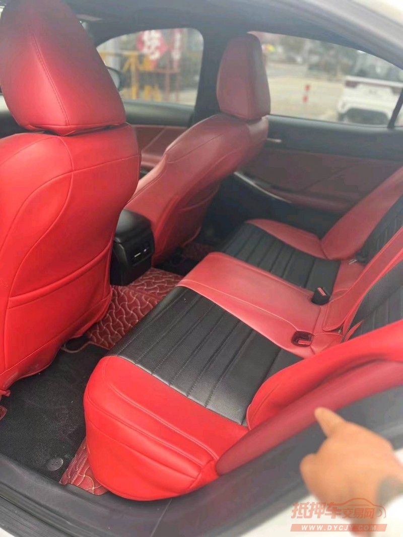 淮南18年雷克萨斯IS9