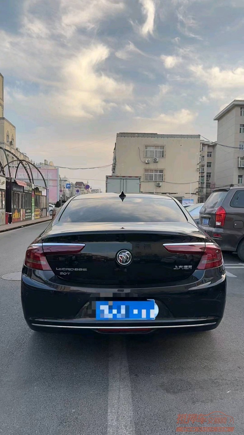 枣庄19年别克君越3