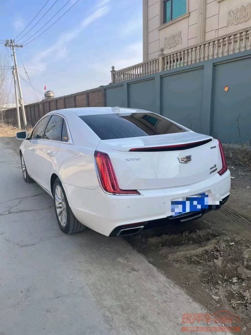 保定17年凯迪拉克XTS8