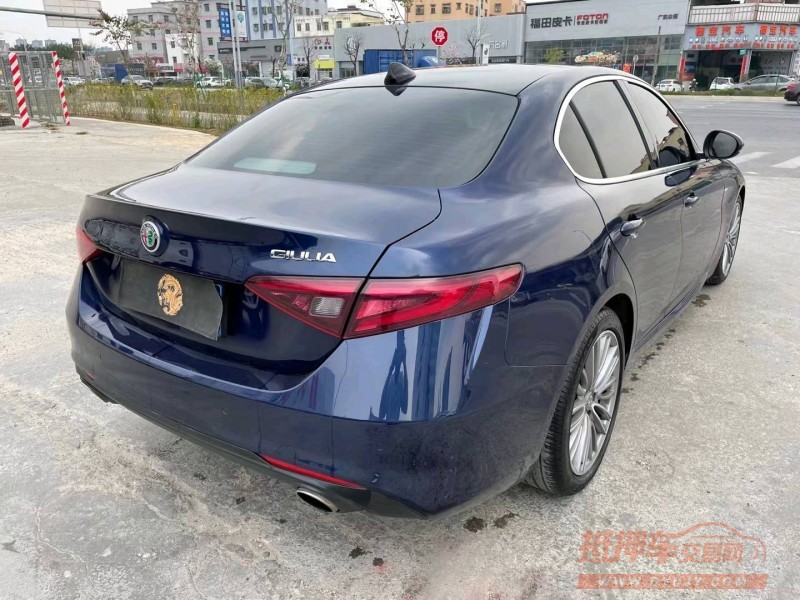 广州19年阿尔法·罗密欧Giulietta7