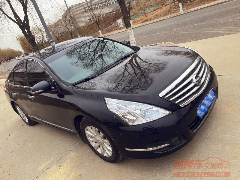 唐山09年日產天籟2