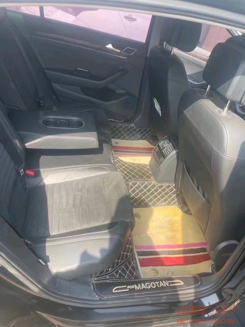 济南17年大众迈腾3