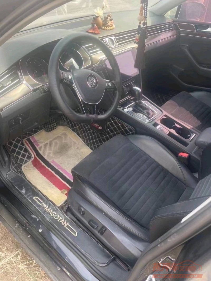 济南17年大众迈腾5