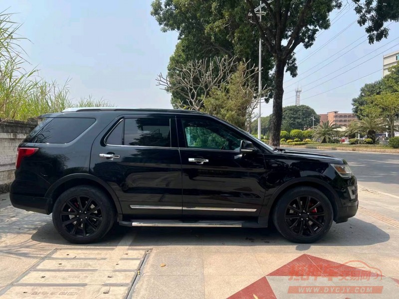 东莞18年福特探险者8