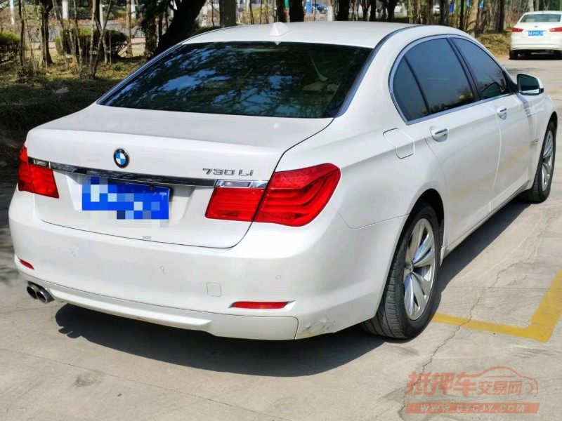 枣庄13年宝马7系5