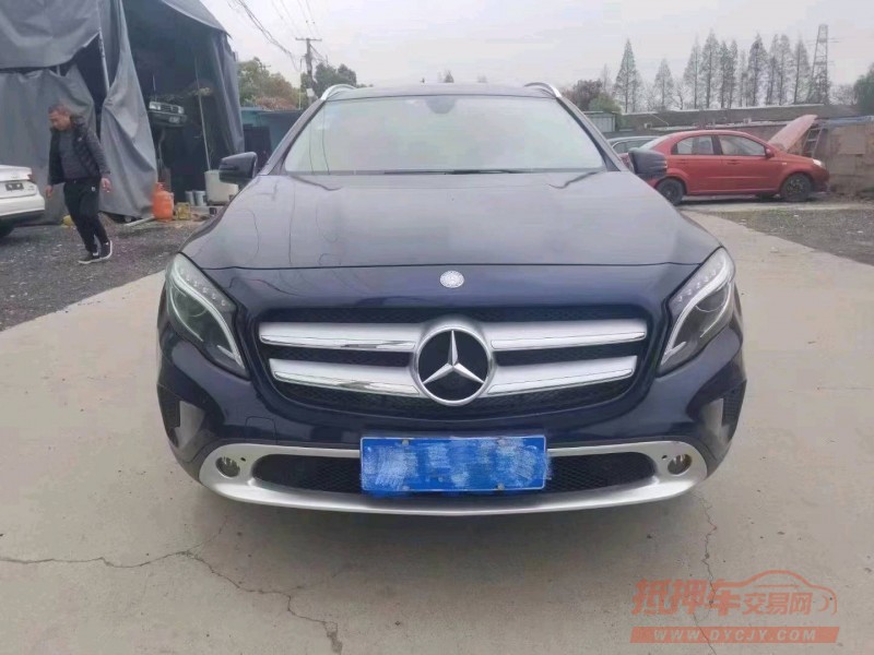 枣庄16年奔驰GLA1