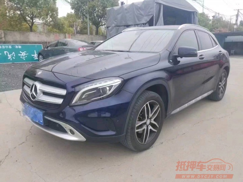 枣庄16年奔驰GLA3