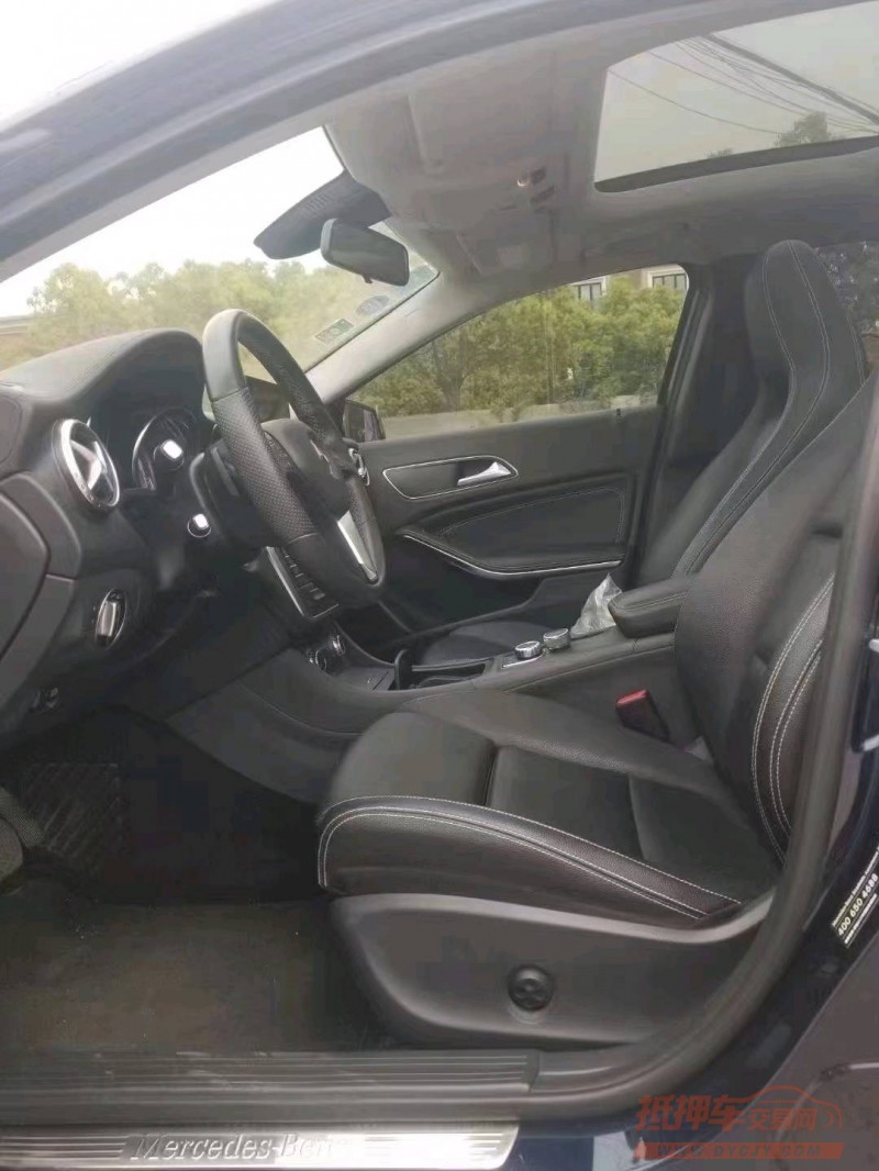 枣庄16年奔驰GLA8