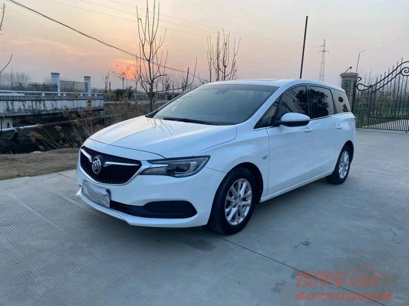 徐州18年别克GL62
