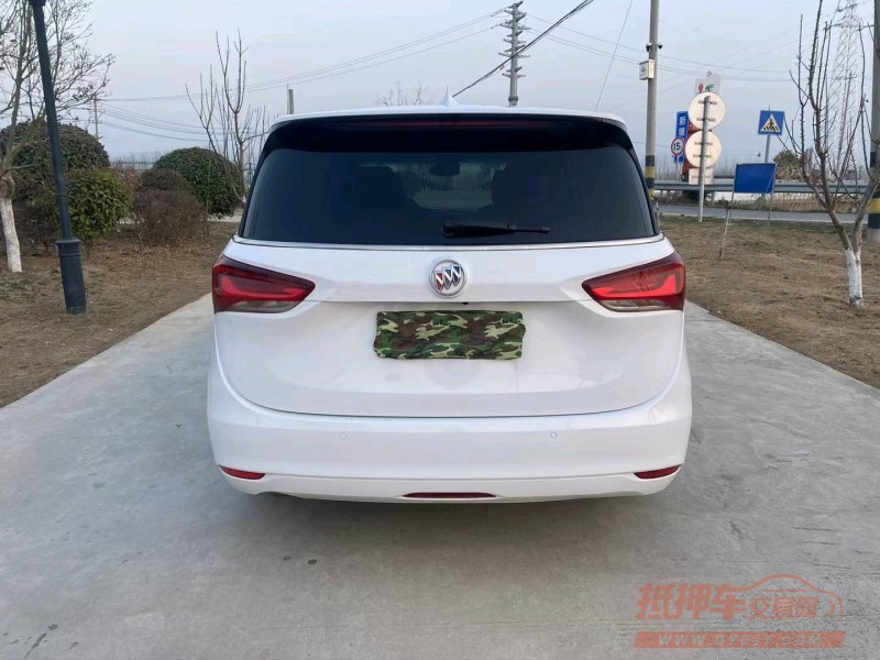 徐州18年别克GL68