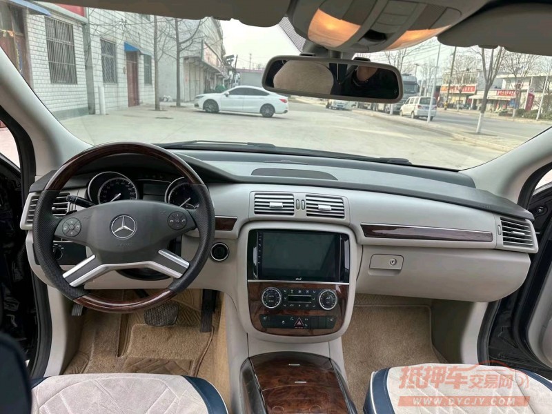 徐州12年奔驰R5