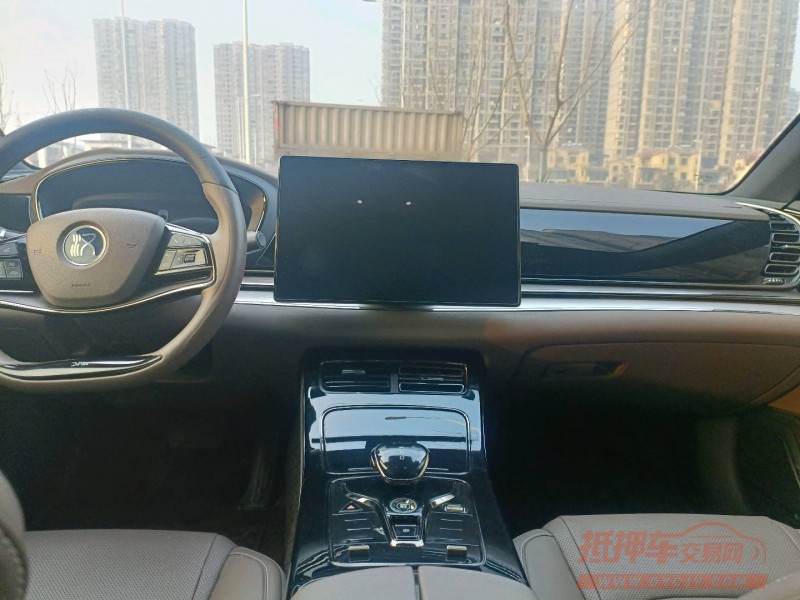 武汉21年比亚迪汉EV1