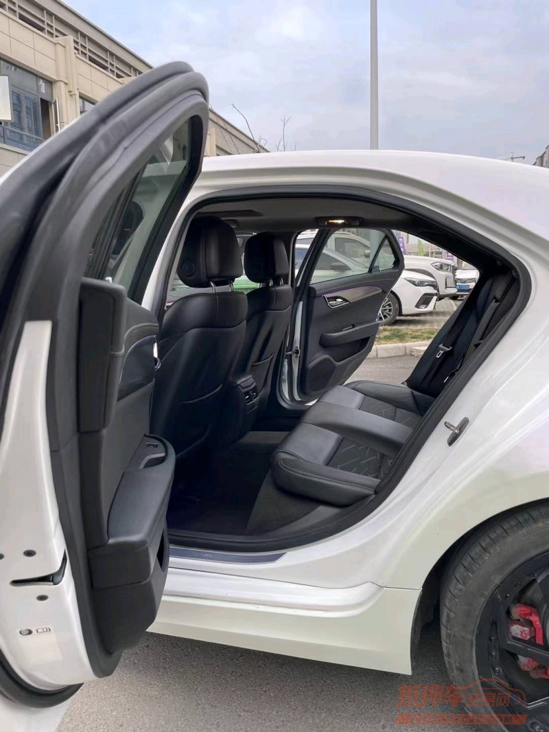 淮南14年凯迪拉克ATS8