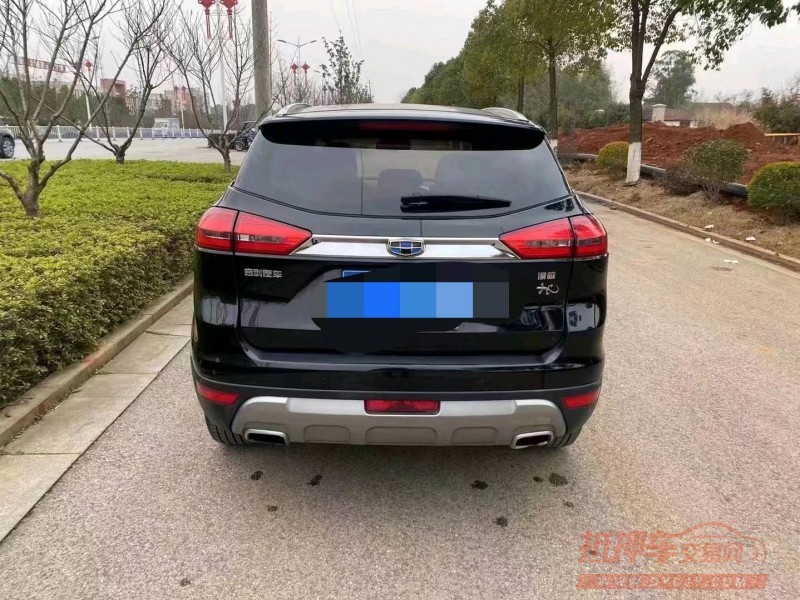 衡阳17年吉利博越3