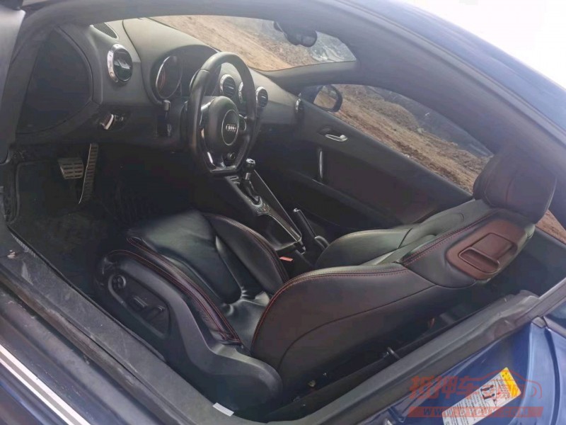 成都12年奥迪TT4