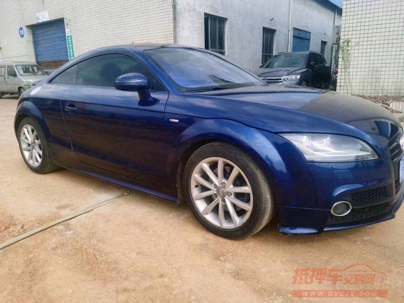 成都12年奥迪TT5