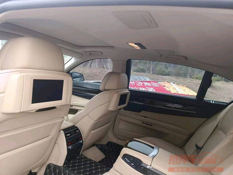 宜昌11年宝马7系8